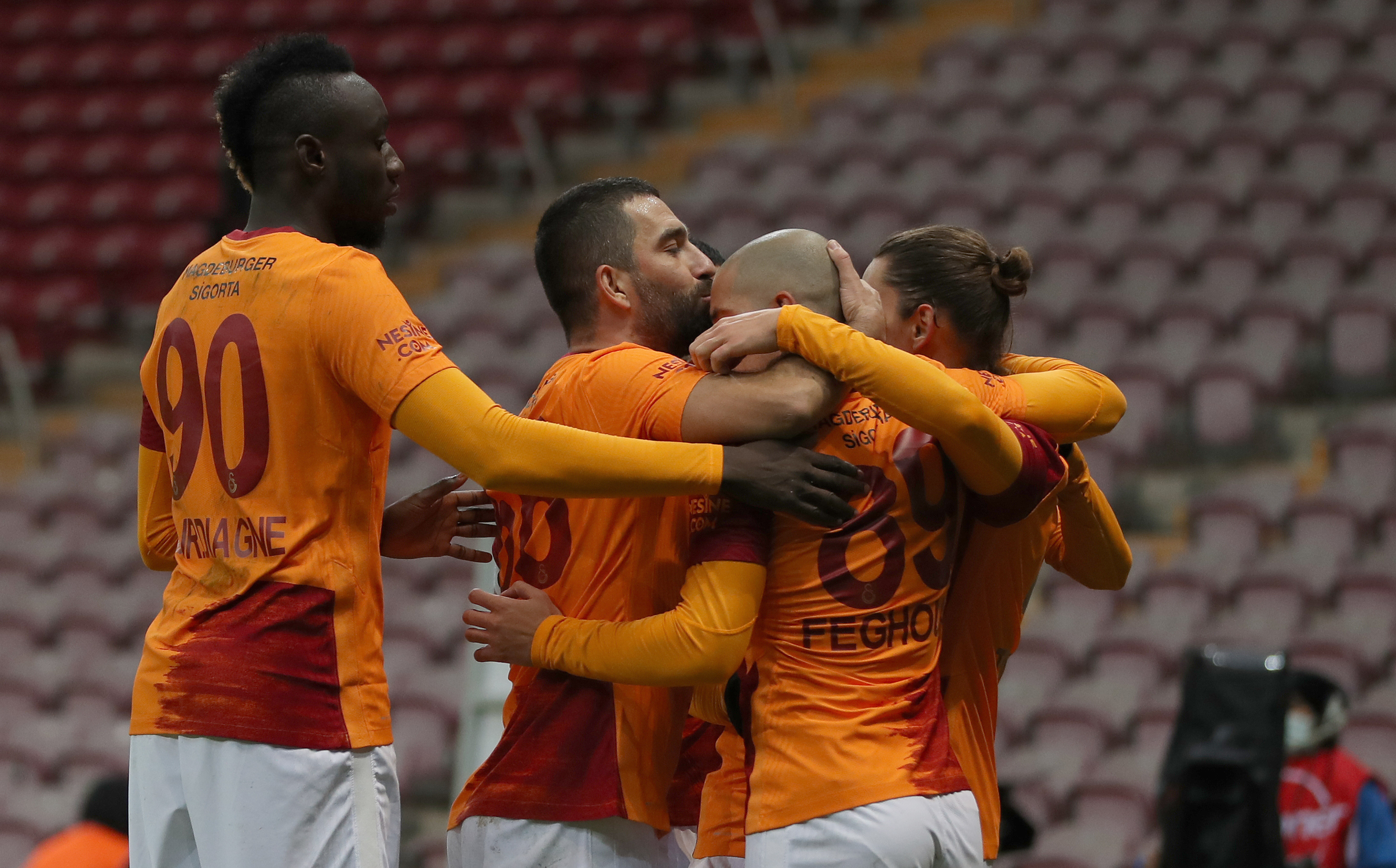 Galatasaray 3 puanı 3 golle aldı 3-1