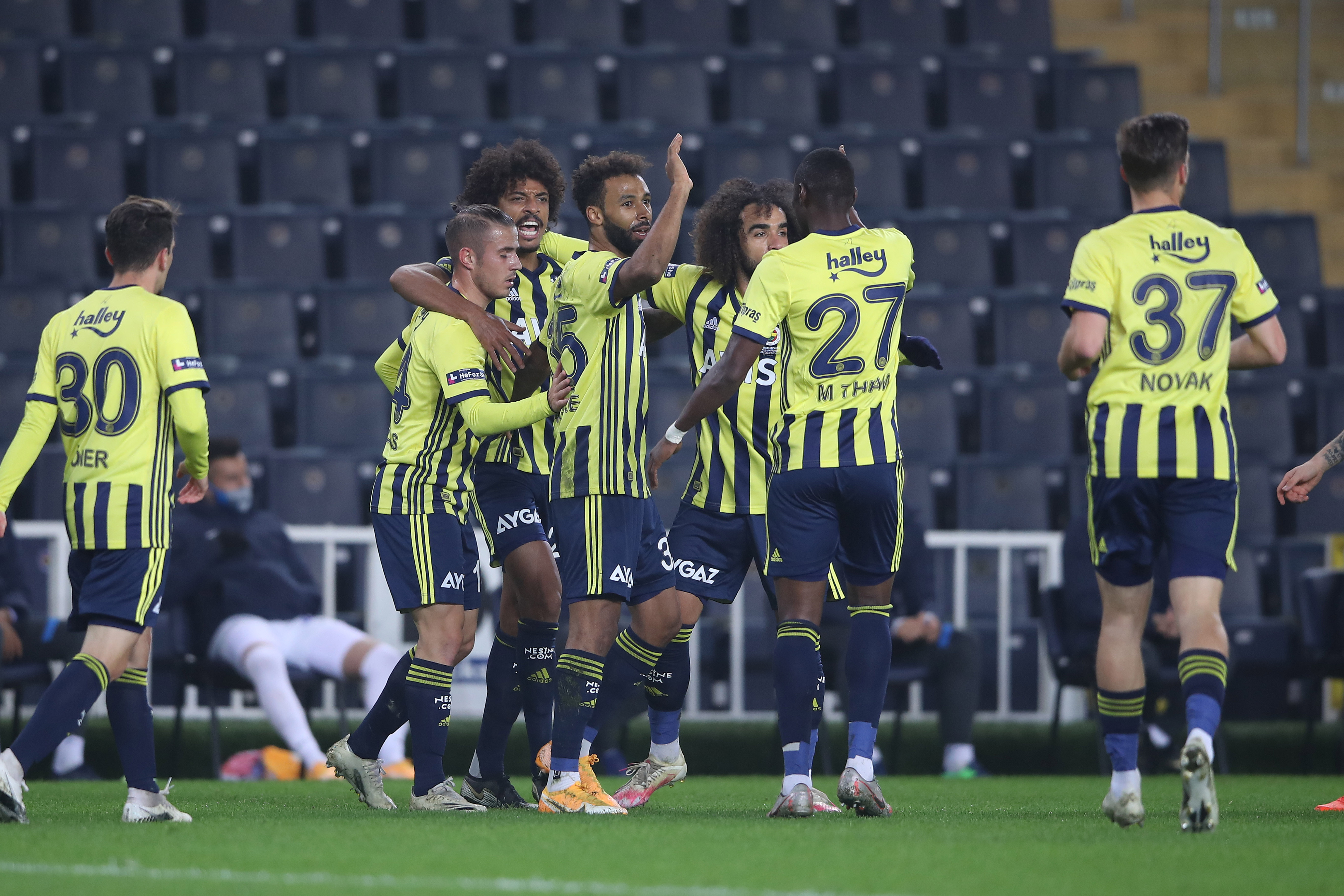 Fenerbahçe sadece turu atladı  1-0