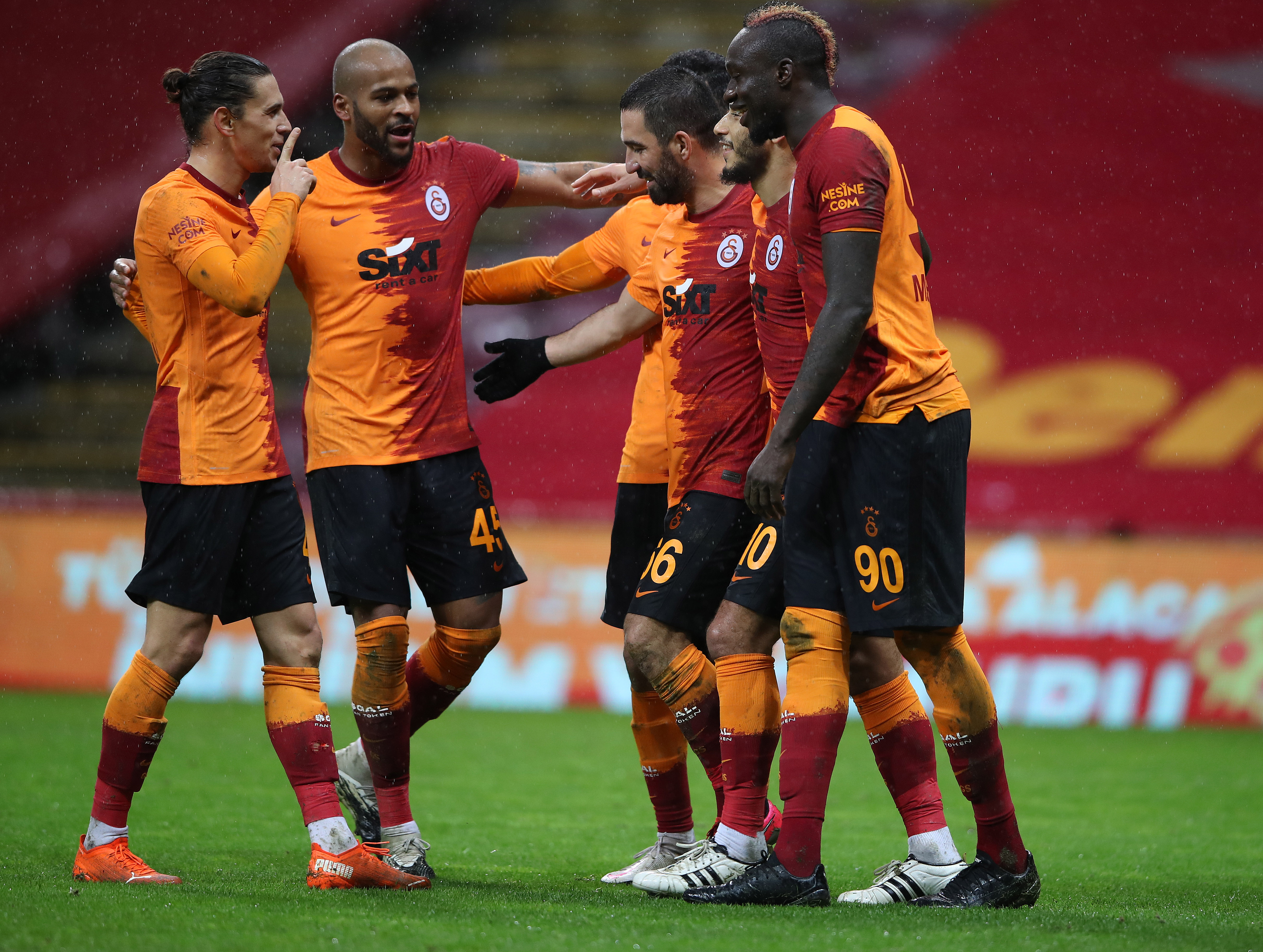 Galatasaray farka gitti 6-0