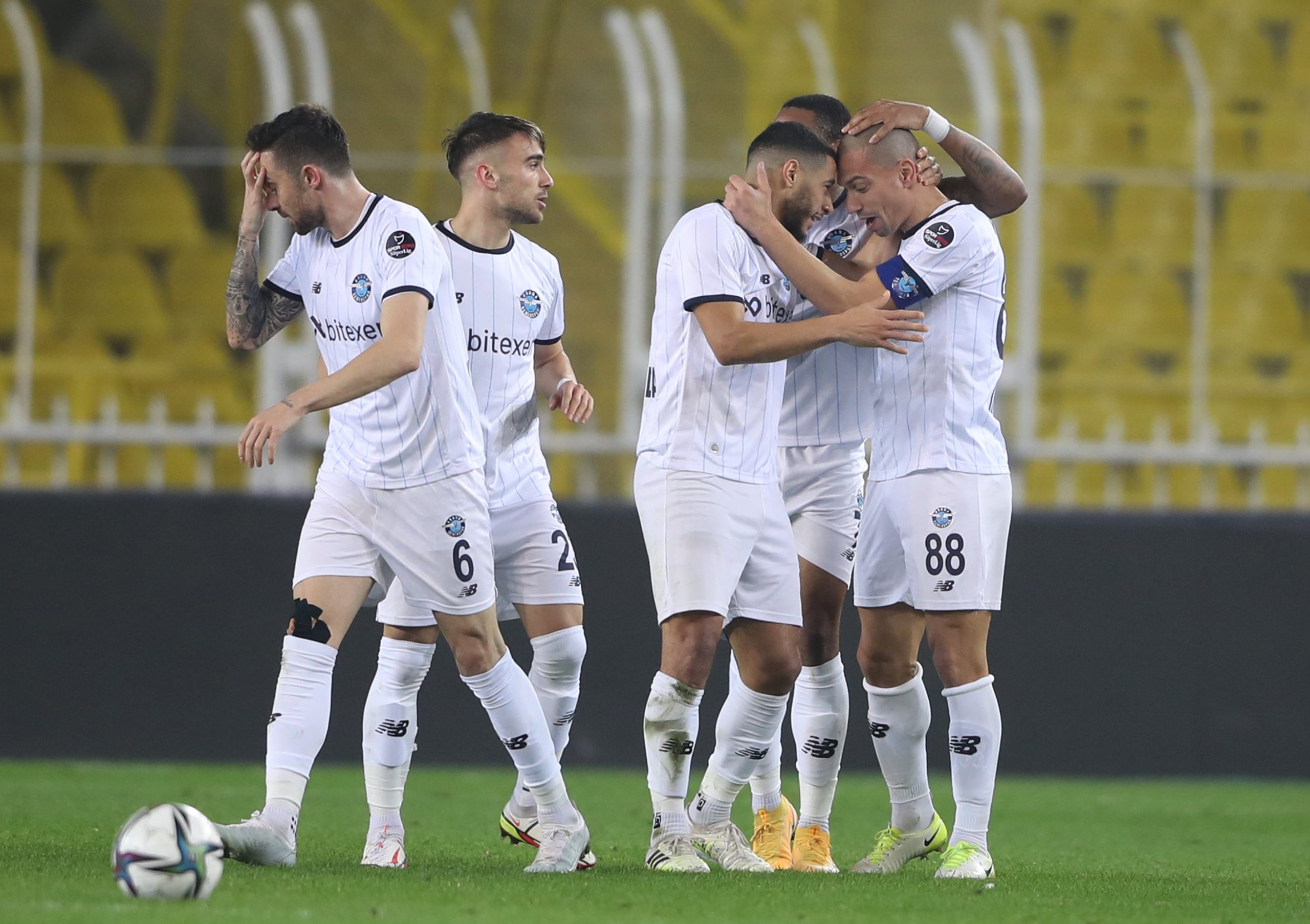 Fenerbahçe baktı , Adana attı. 1-2