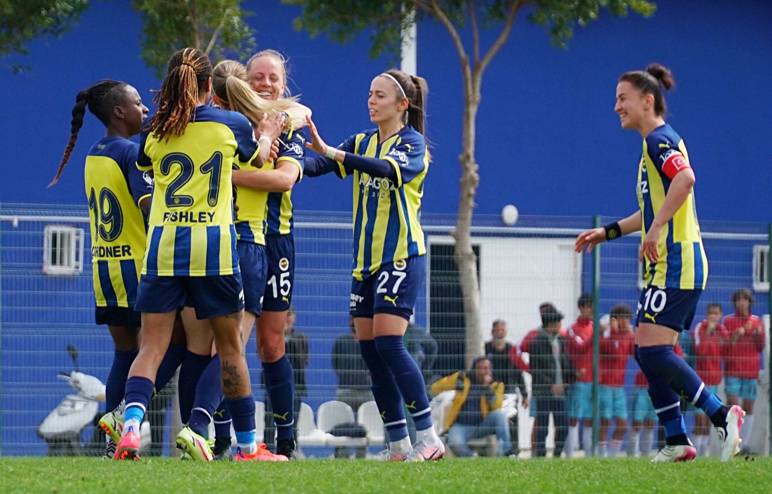 Fenerbahçe Kadın futbolu dolu dizgin 1-3