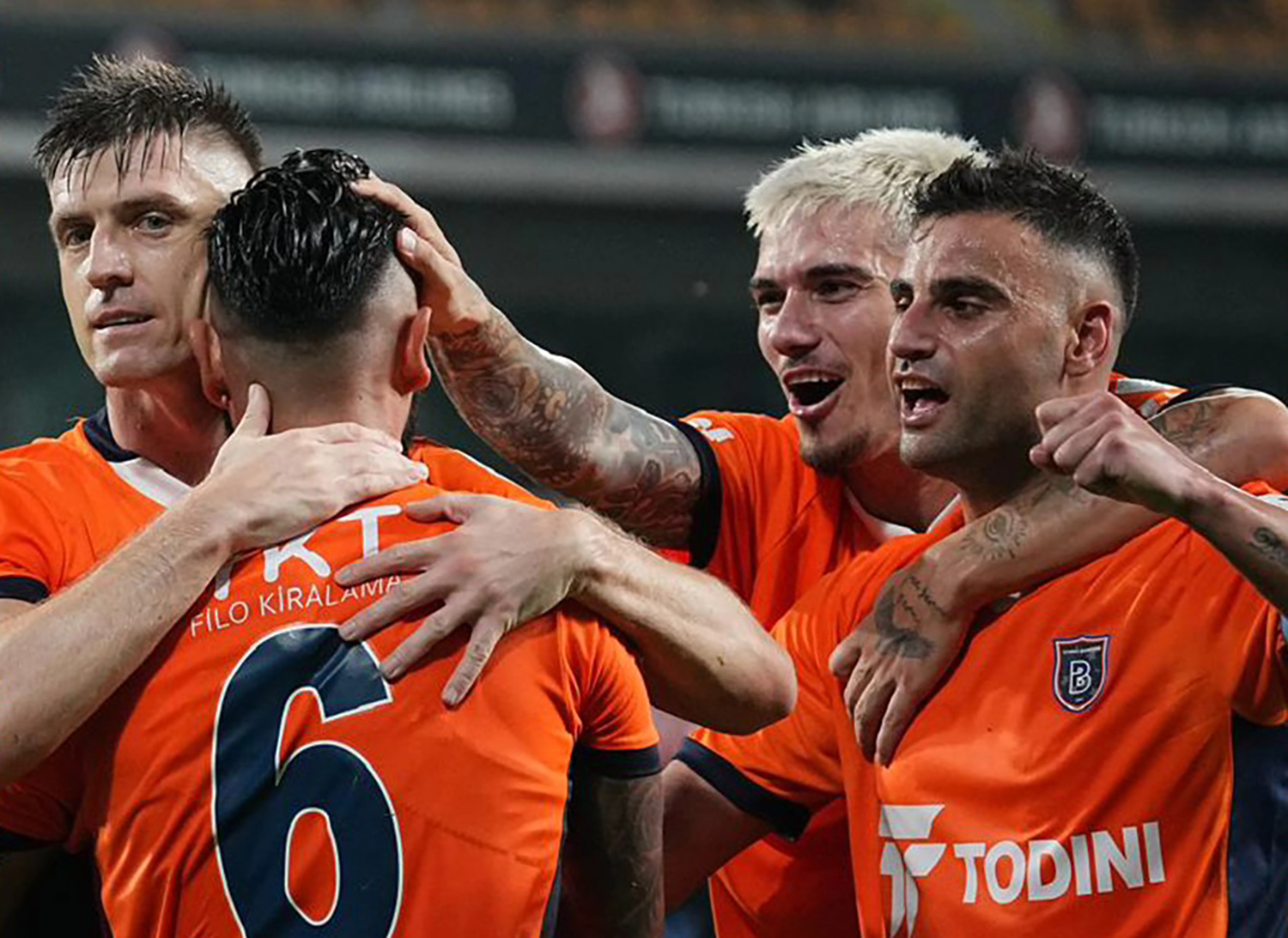 Başakşehir’den muhteşem geri dönüş  5-2