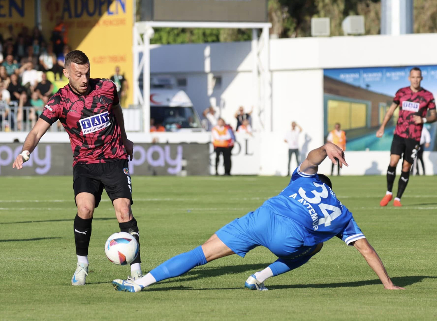 Puanlar paylaşıdı 0-0