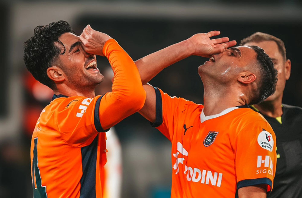 Başakşehir galibiyeti hatırladı 4-1