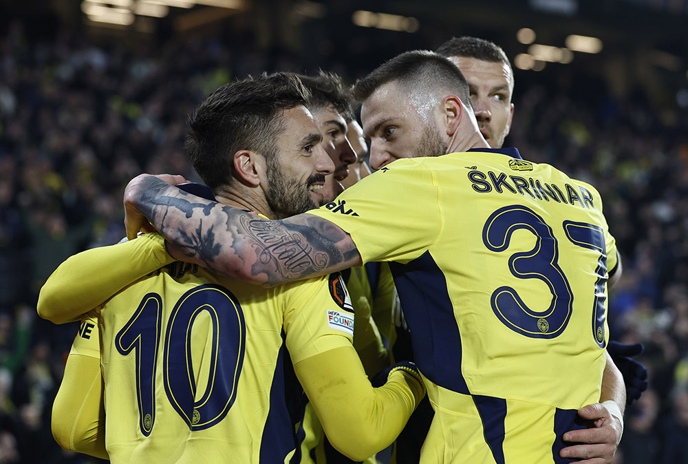 Fenerbahçe tur için avantaj yakaladı 3-0